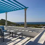 Marble Tinos شقة *