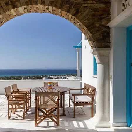 Marble Tinos شقة
